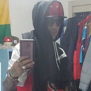 Meet your Posher, Christopher l